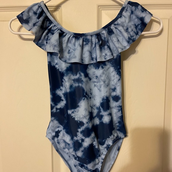 Girls Gap bathing suit - Picture 1 of 2